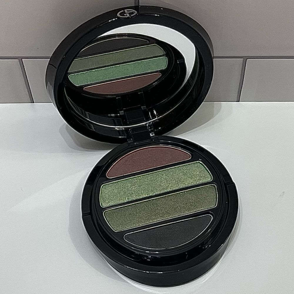 Giorgio Armani 9 Medusa Eyeshadow Quad